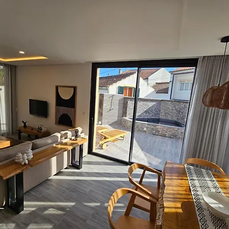 Ferienhaus Next House Furnas (Azores)